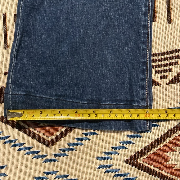 7 For All Mankind Dojo B(air) Jeans 31x26 - Picture 5 of 8